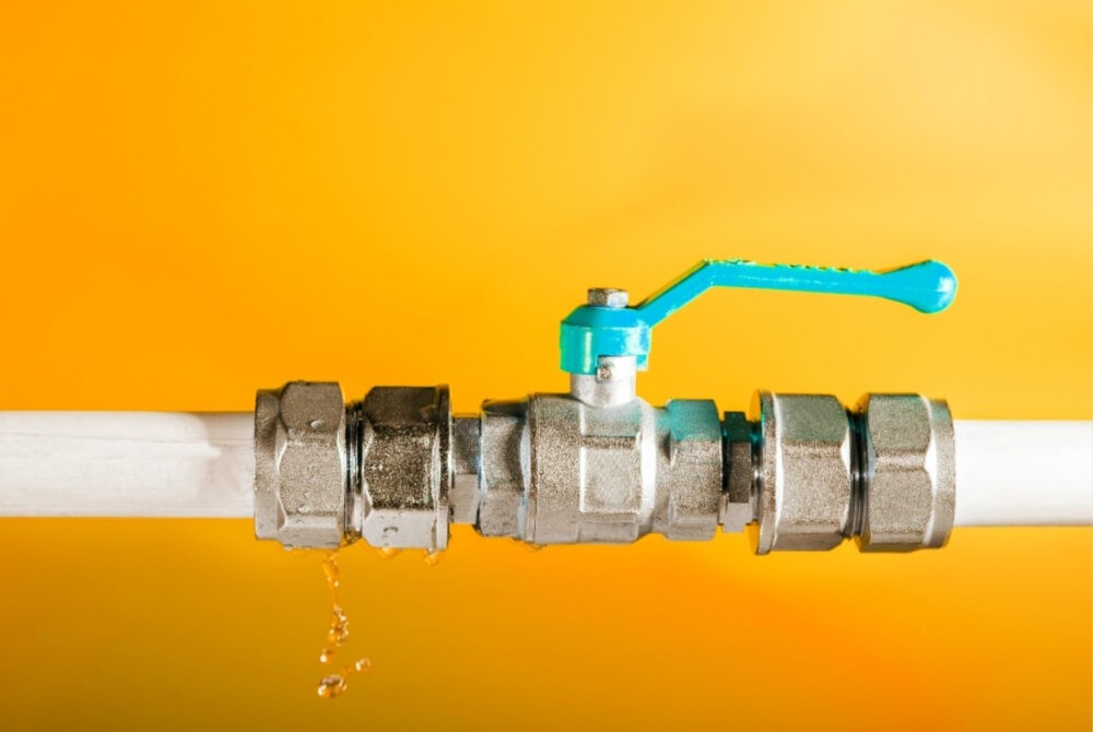 plumbing pipes needs fixing