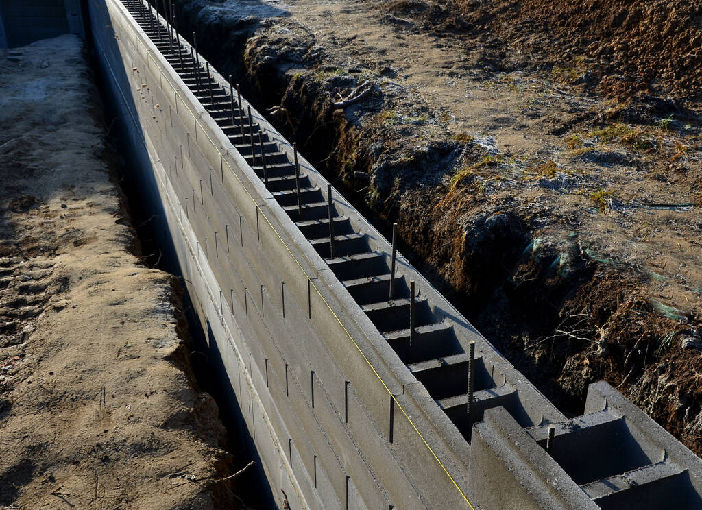 retaining wall