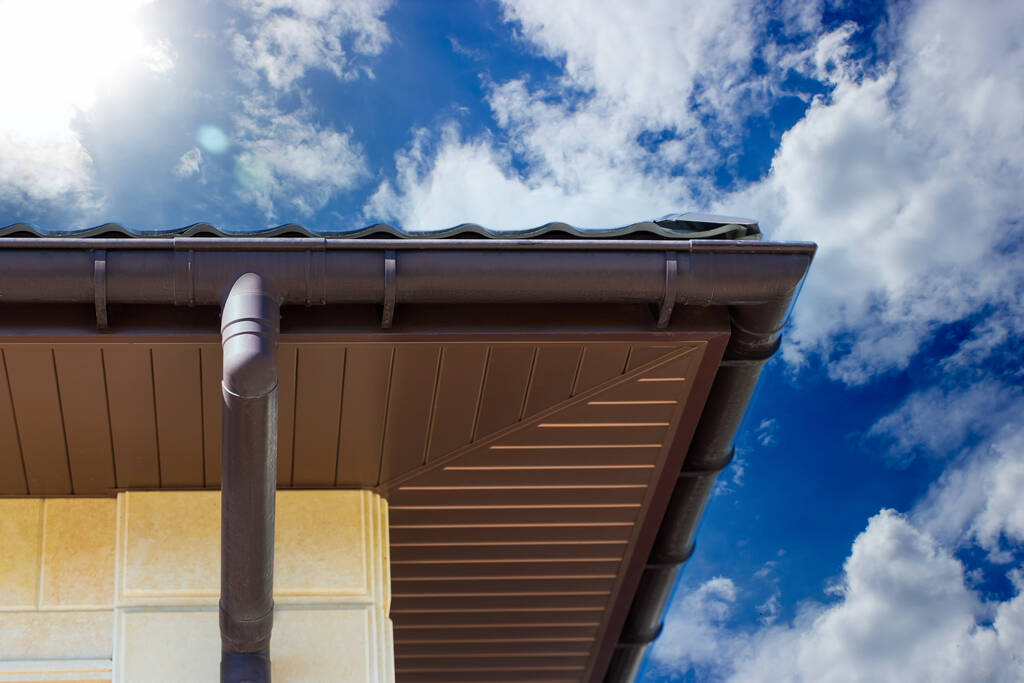 roof gutter