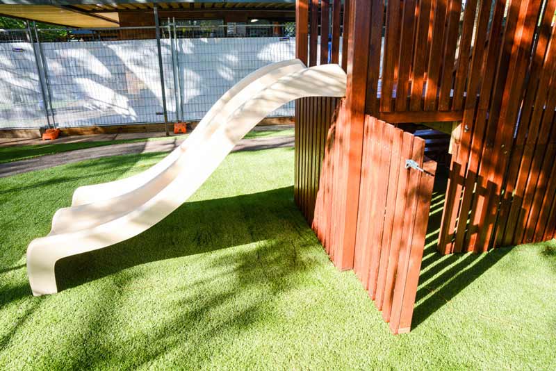 Bright_Buttons-playground-4752-1