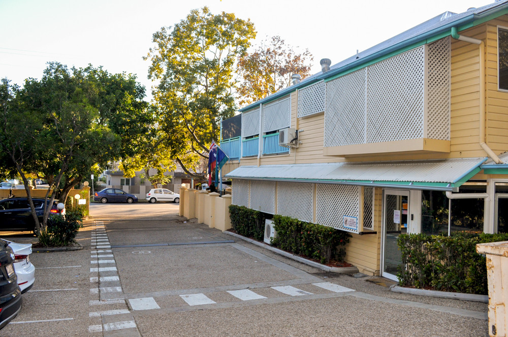 East Brisbane Childcare Exterior Paint before