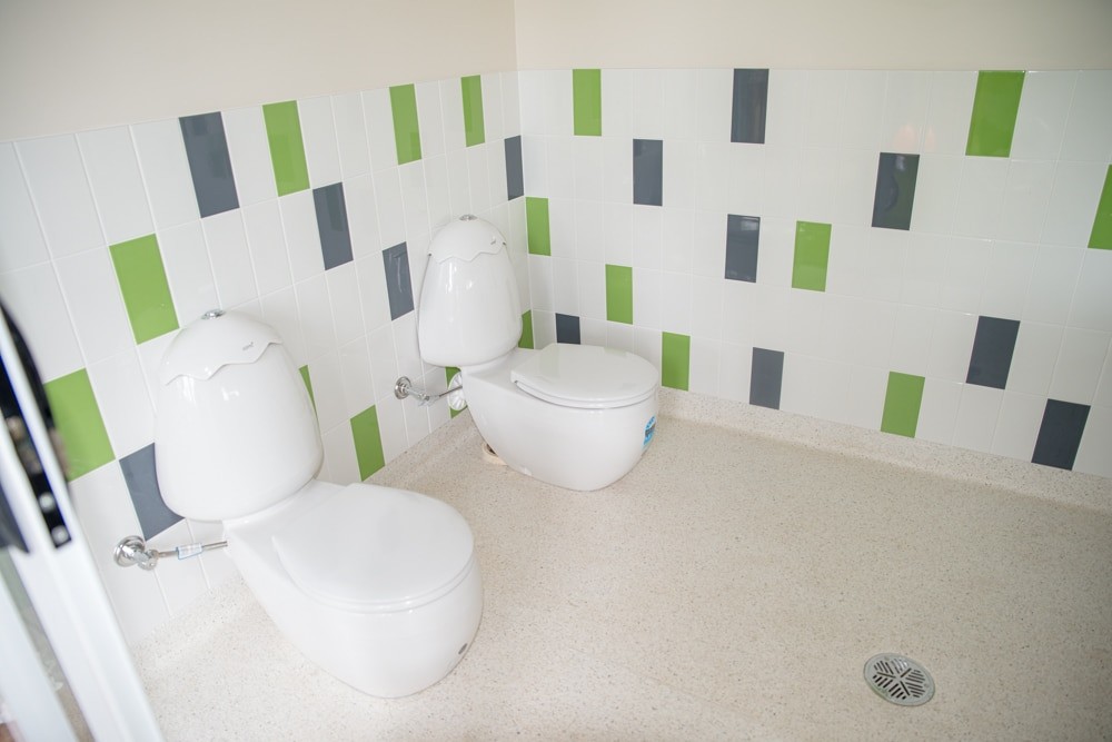 Bathroom tiling vinyl toilet installs