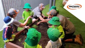 Building Garden beds at Kelvin Grove
