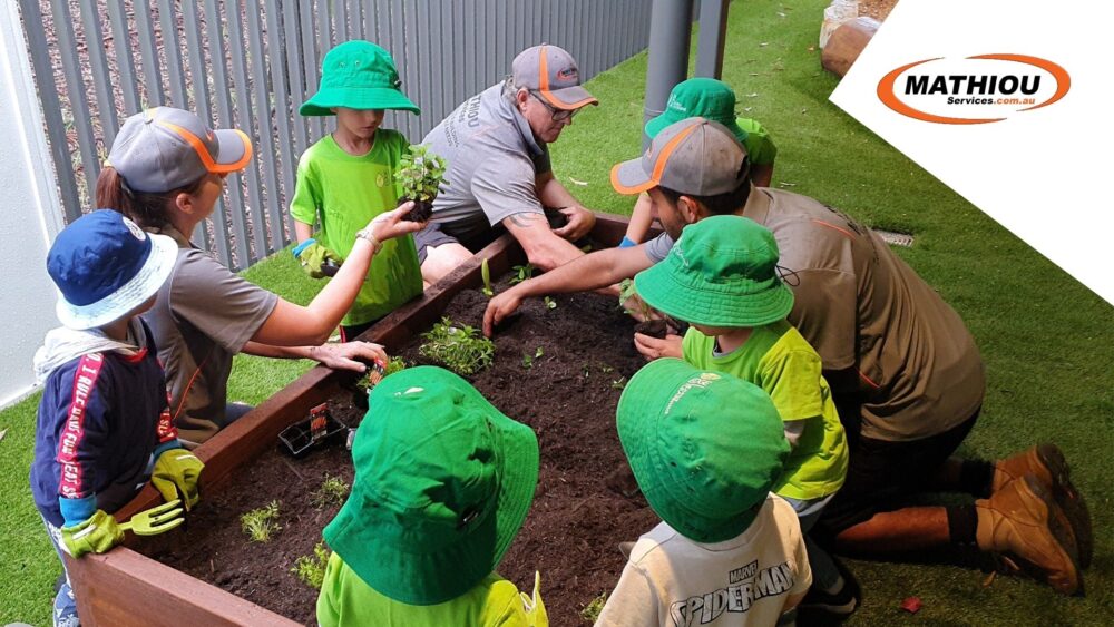 Building Garden beds at Kelvin Grove