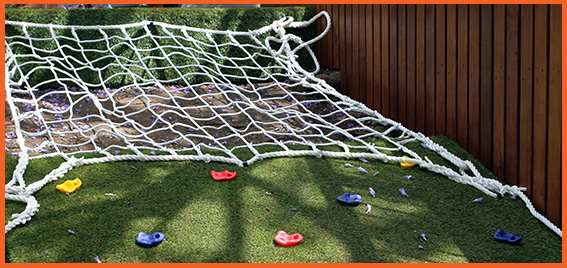 Net climbing wall